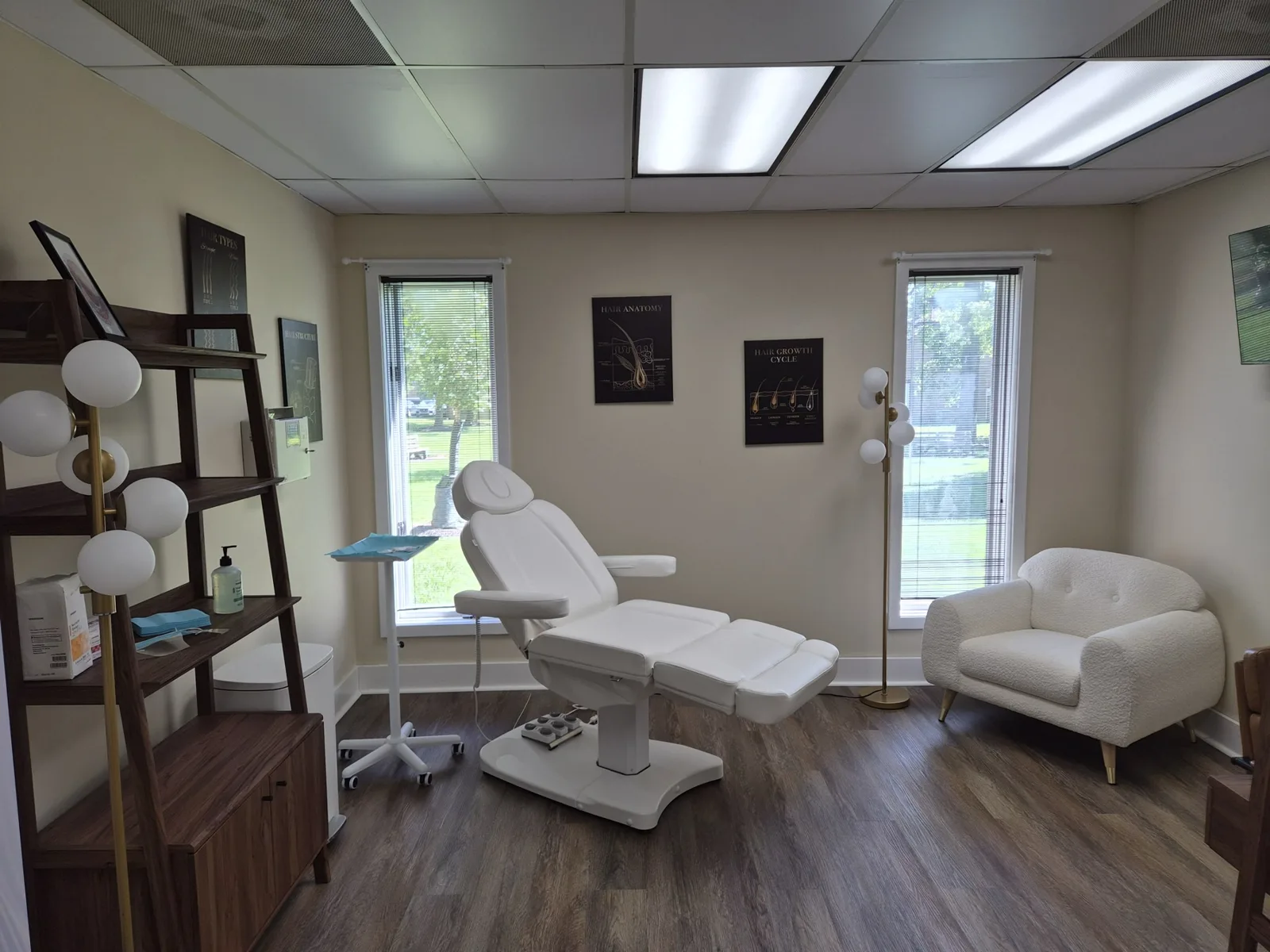 Hair restoration treatment suite